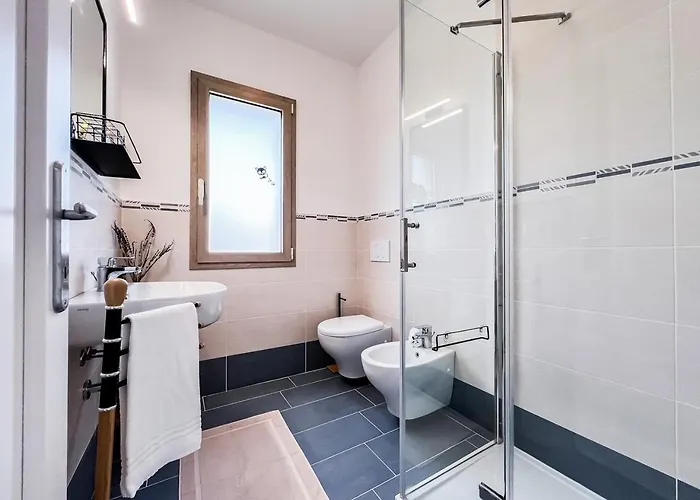 Francoforte 10 Apartment *